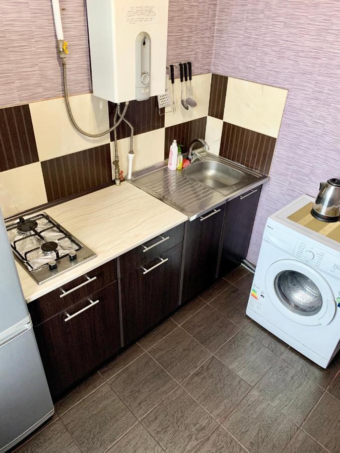 Апартаменты В Самом Центре Прпобеды 90 Chernihiv Exterior photo