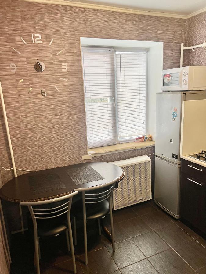 Апартаменты В Самом Центре Прпобеды 90 Chernihiv Exterior photo